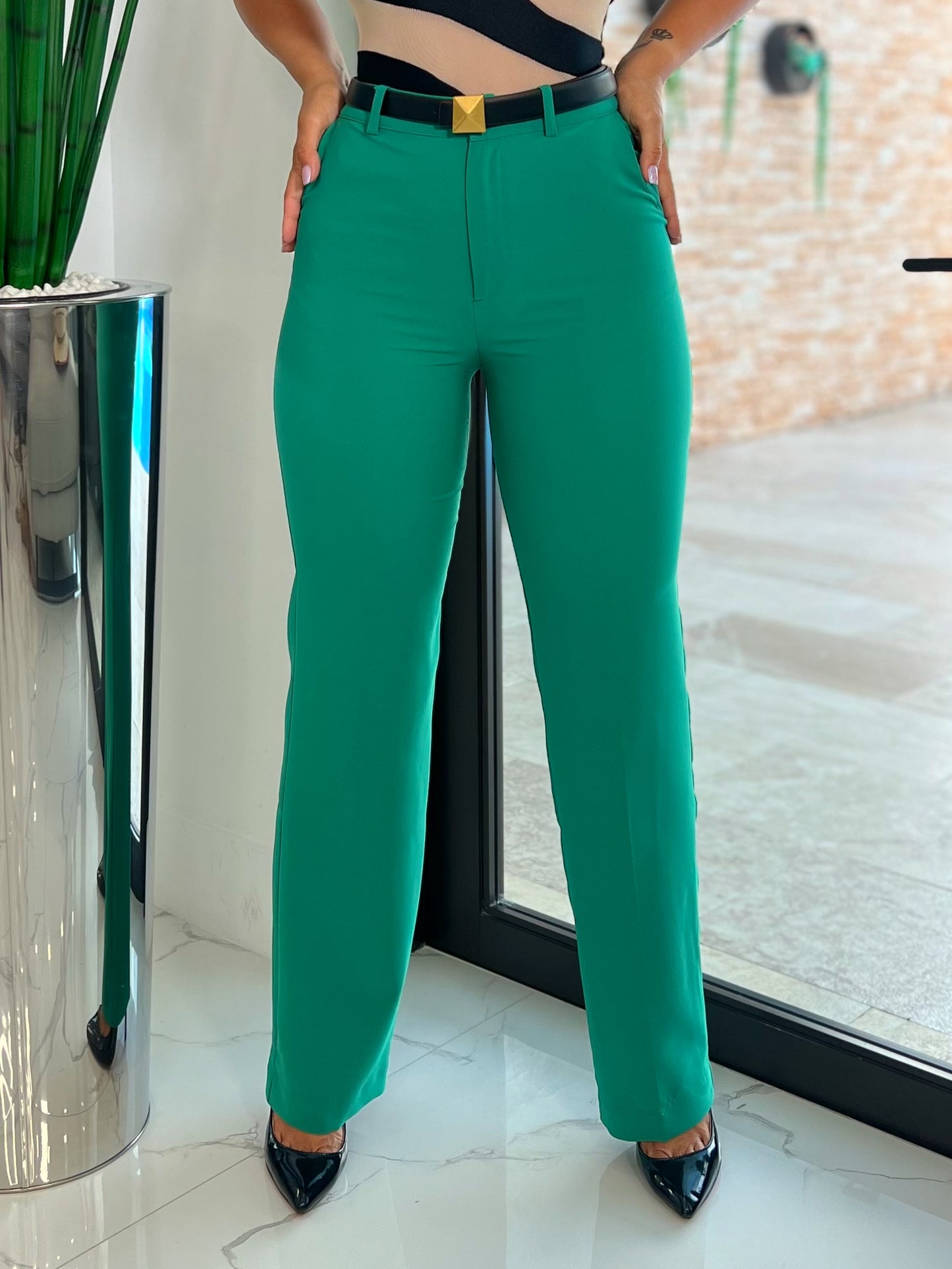 green pants