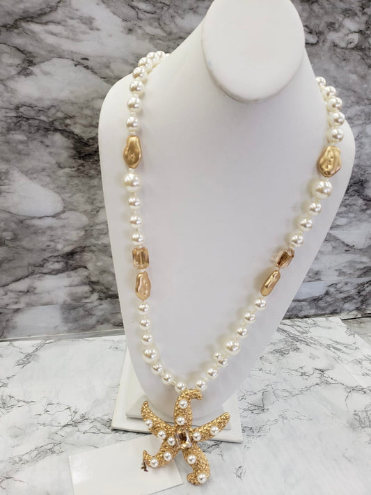 Perla necklace